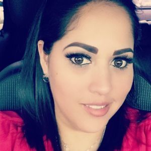 Meet your Posher, Liz